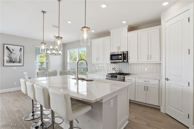 11964 Molto DR, Fort Myers, FL 33913