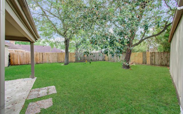 5507 Braesvalley Drive, Houston, TX 77096