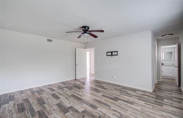 5507 Braesvalley Drive, Houston, TX 77096