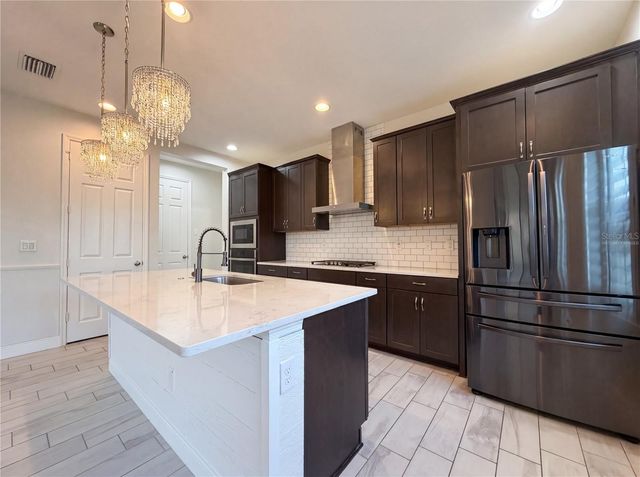 12643 HORSESHOE BEND DRIVE, Lithia, FL 33547