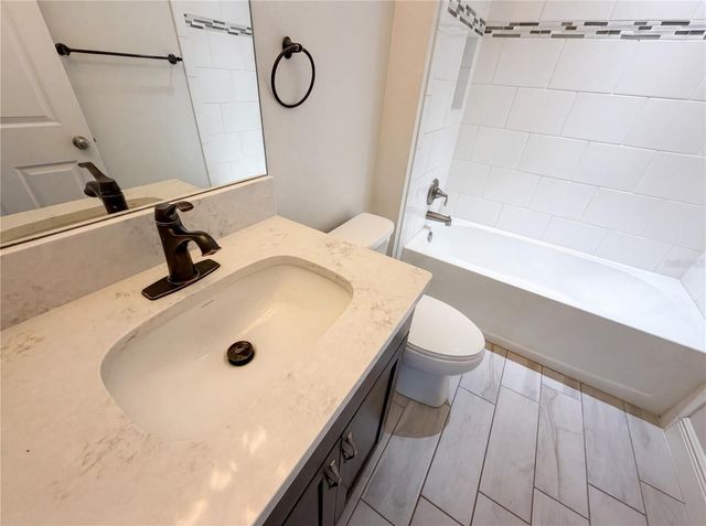 12643 HORSESHOE BEND DRIVE, Lithia, FL 33547