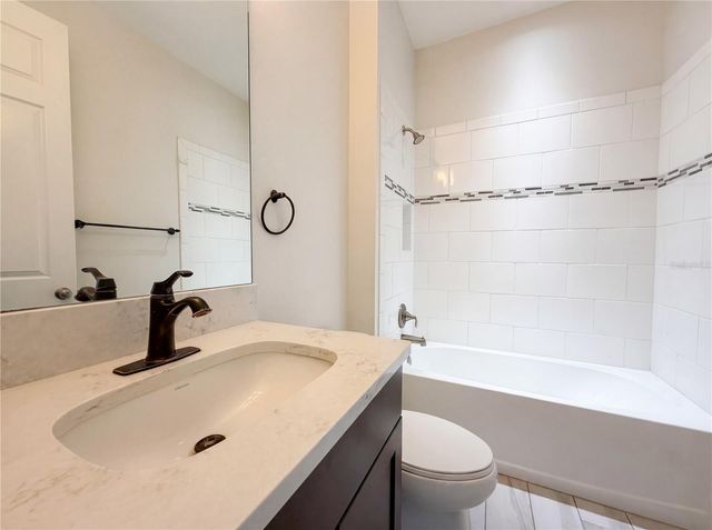 12643 HORSESHOE BEND DRIVE, Lithia, FL 33547