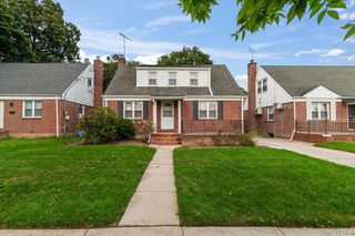 7607 Hewlett Street, New Hyde Park, NY 11040