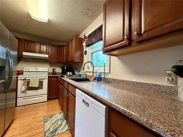 100 Panto Road, Warwick, RI 02886