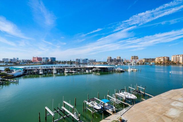 211 DOLPHIN POINT 403, Clearwater Beach, FL 33767