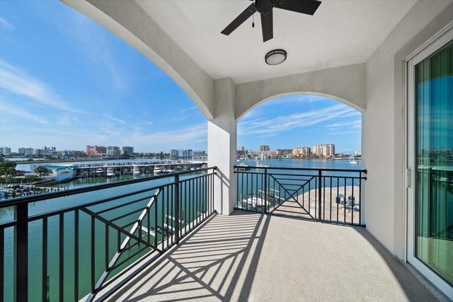 211 DOLPHIN POINT 403, Clearwater Beach, FL 33767