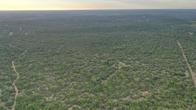 438-2 Yellowstone Lane, Hunt, TX 78024