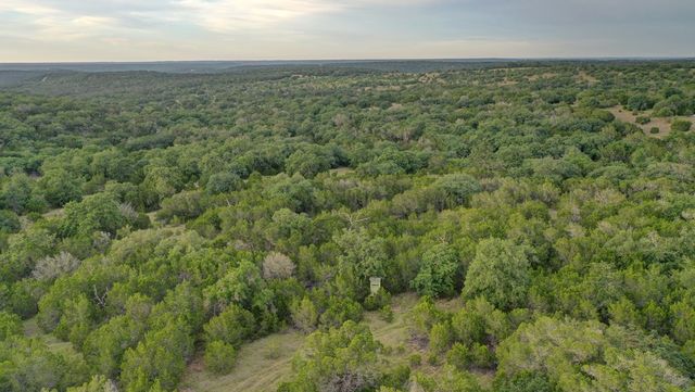 438-2 Yellowstone Lane, Hunt, TX 78024
