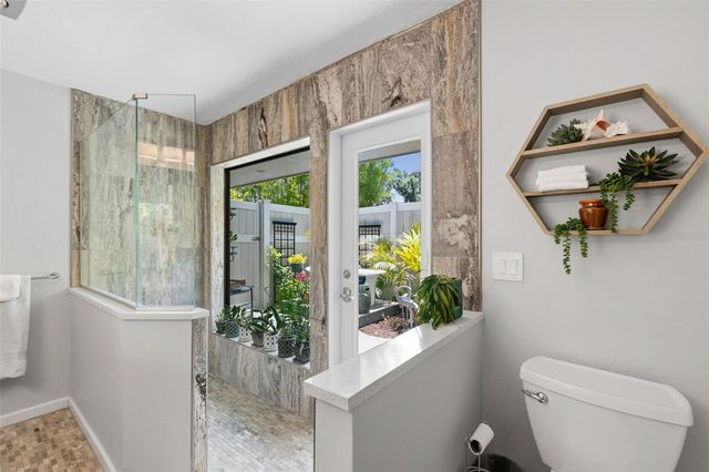 2211 50TH STREET W, Bradenton, FL 34209