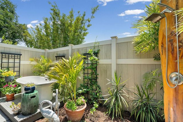 2211 50TH STREET W, Bradenton, FL 34209