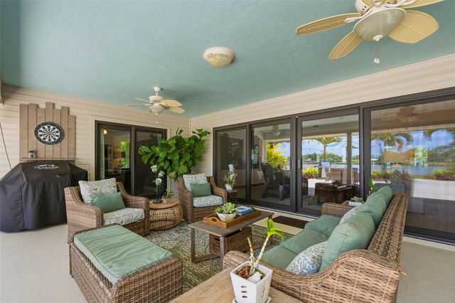 2211 50TH STREET W, Bradenton, FL 34209