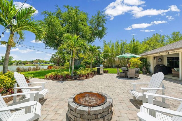 2211 50TH STREET W, Bradenton, FL 34209