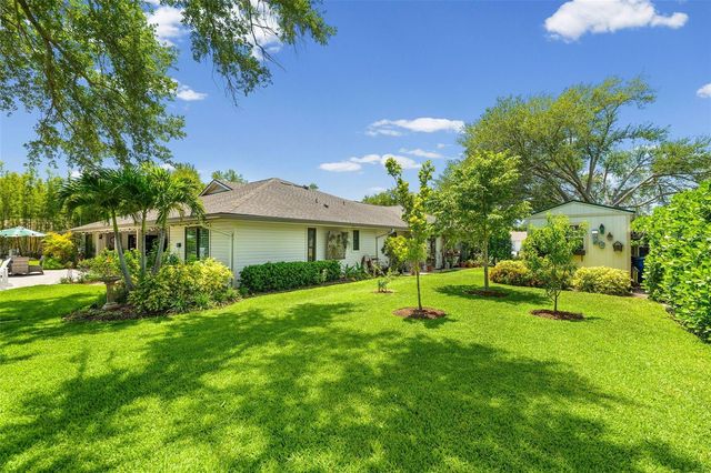 2211 50TH STREET W, Bradenton, FL 34209