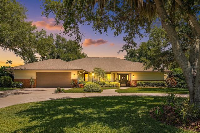 2211 50TH STREET W, Bradenton, FL 34209