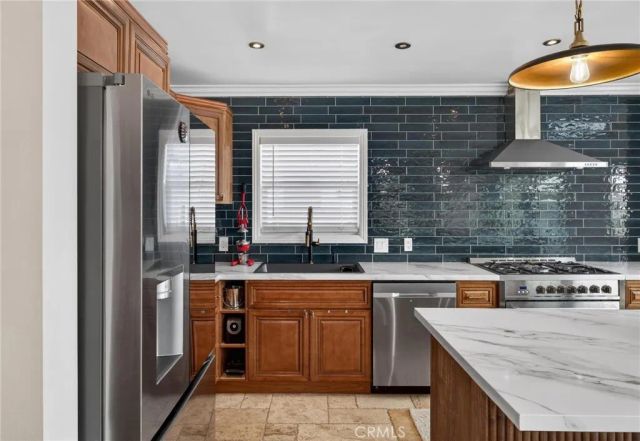 211 N Western, San Pedro, CA 90732