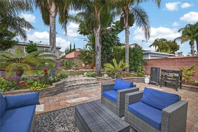 211 N Western, San Pedro, CA 90732