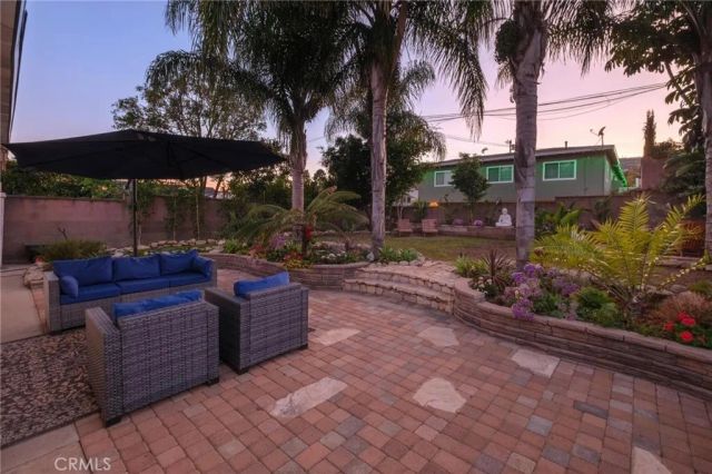 211 N Western, San Pedro, CA 90732