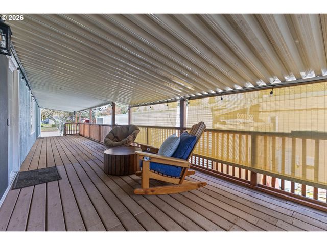 6900 Sw 195TH Ave 111, Beaverton, OR 97007