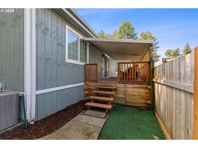 6900 Sw 195TH Ave 111, Beaverton, OR 97007