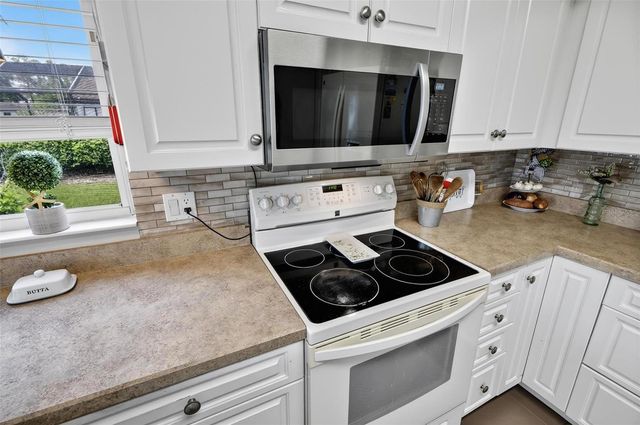 186 WESTHAMPTON DRIVE, Palm Coast, FL 32164