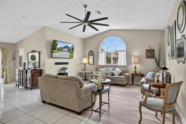 186 WESTHAMPTON DRIVE, Palm Coast, FL 32164