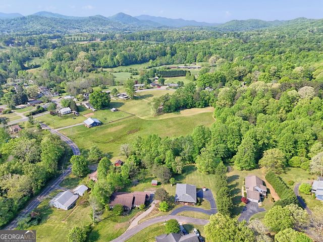 95 Dogwood Hills, Hayesville, NC 28904