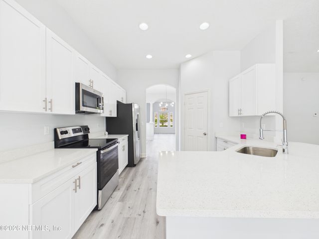 4018 ANDERSON WOODS Drive, Jacksonville, FL 32218