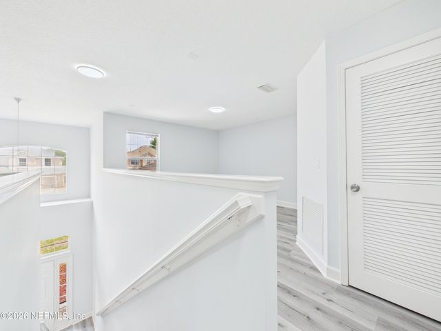 4018 ANDERSON WOODS Drive, Jacksonville, FL 32218