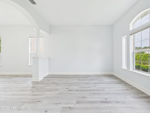 4018 ANDERSON WOODS Drive, Jacksonville, FL 32218