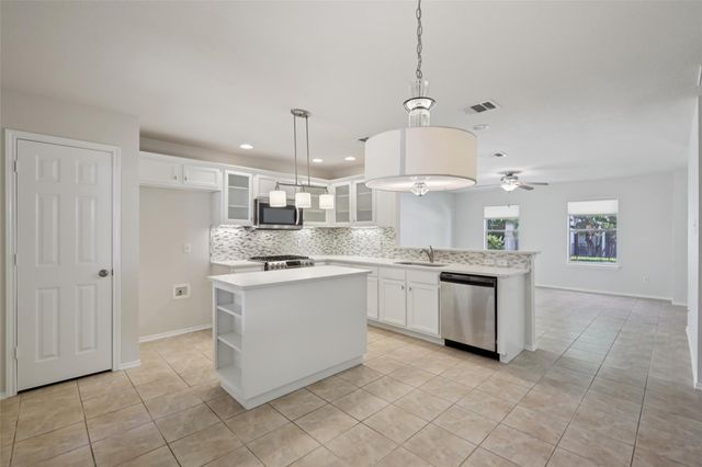 1430 Big Bend DR 7, Cedar Park, TX 78613