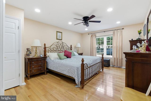 112 GUNWALE ROAD, Manahawkin, NJ 08050