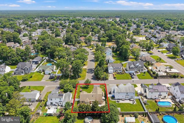 112 GUNWALE ROAD, Manahawkin, NJ 08050