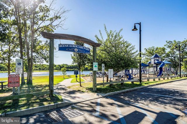 112 GUNWALE ROAD, Manahawkin, NJ 08050