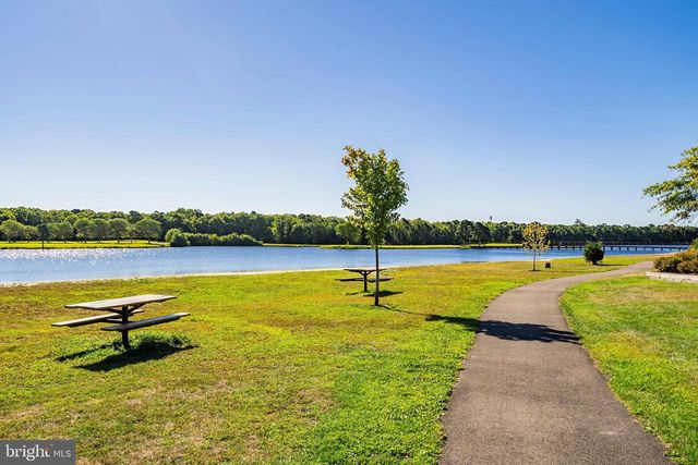 112 GUNWALE ROAD, Manahawkin, NJ 08050