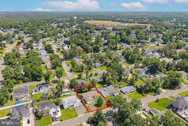 112 GUNWALE ROAD, Manahawkin, NJ 08050