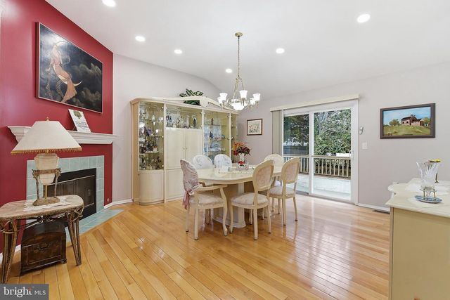 112 GUNWALE ROAD, Manahawkin, NJ 08050