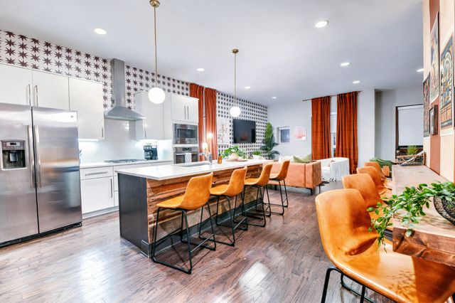 1013 11th Ave, S, Nashville, TN 37203