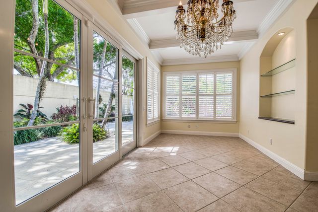 190 S Hampton Drive, Jupiter, FL 33458