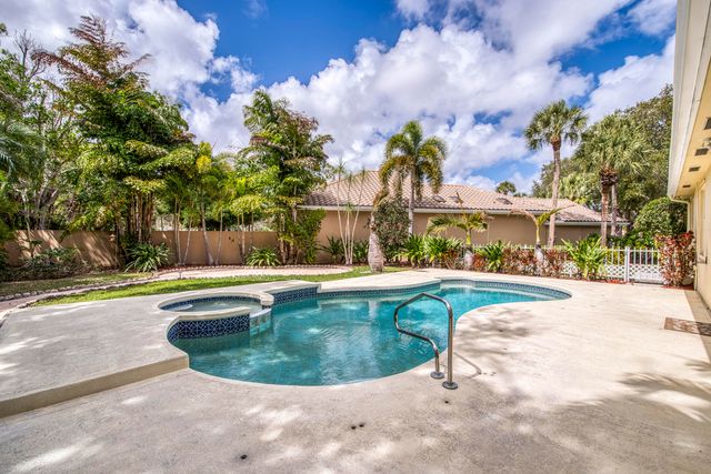 190 S Hampton Drive, Jupiter, FL 33458