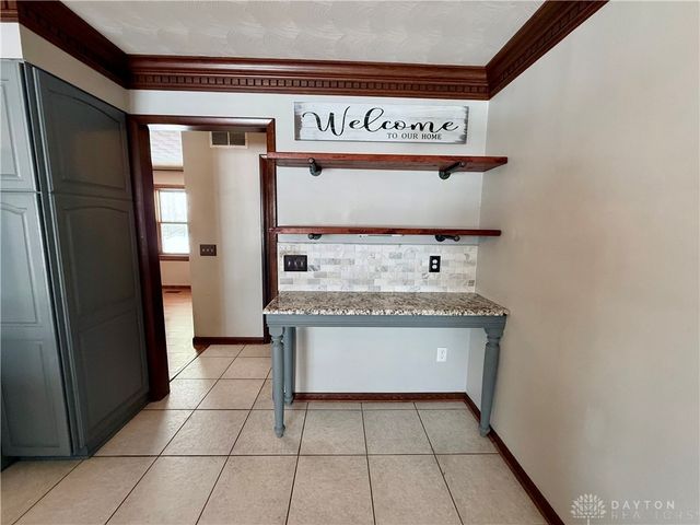 313 Scott Drive, Englewood, OH 45322