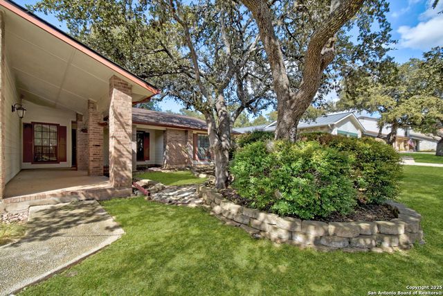 15327 Pebble Dew, San Antonio, TX 78232