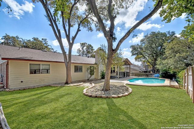 15327 Pebble Dew, San Antonio, TX 78232