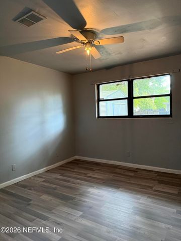 6528 MITFORD Road, Jacksonville, FL 32210