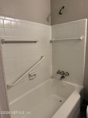 6528 MITFORD Road, Jacksonville, FL 32210