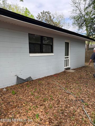 6528 MITFORD Road, Jacksonville, FL 32210