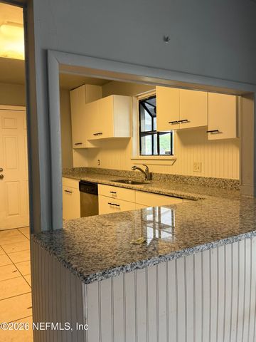 6528 MITFORD Road, Jacksonville, FL 32210