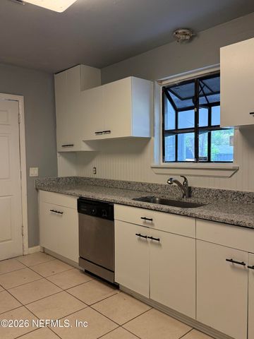 6528 MITFORD Road, Jacksonville, FL 32210