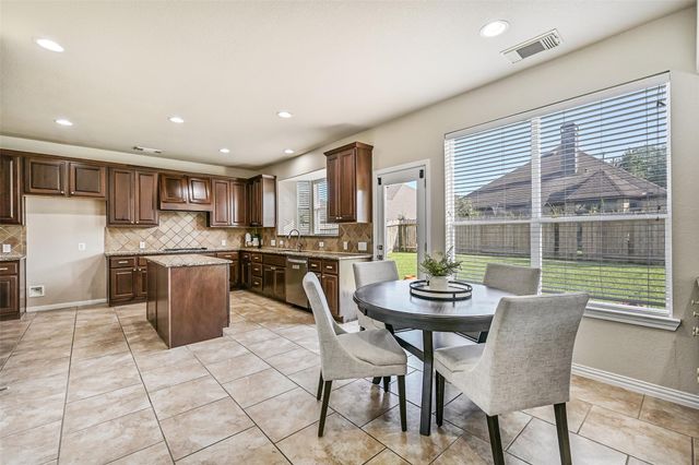 2508 Rockygate Lane, Friendswood, TX 77546