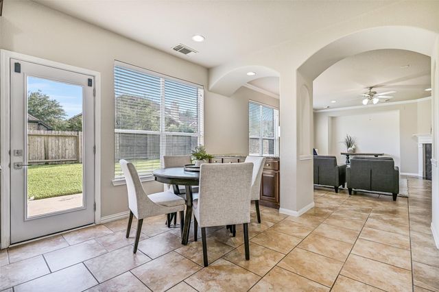 2508 Rockygate Lane, Friendswood, TX 77546