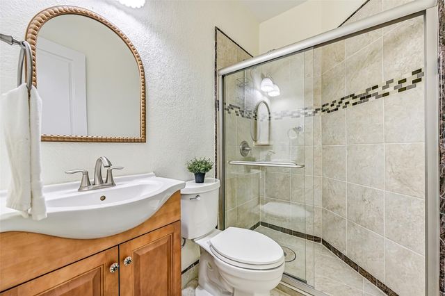2508 Rockygate Lane, Friendswood, TX 77546